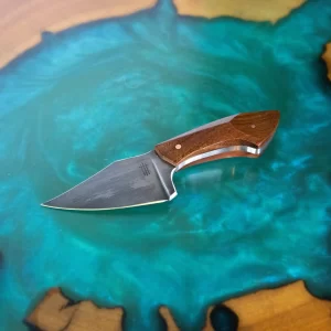 Knife 1